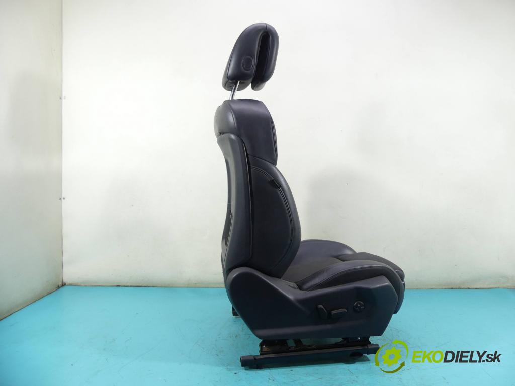 Peugeot 508 2010-2018 2.0 HDI 140 HP manual 103 kW 1997 cm3 4- Sedačka pravý  (Sedačky, sedadlá)