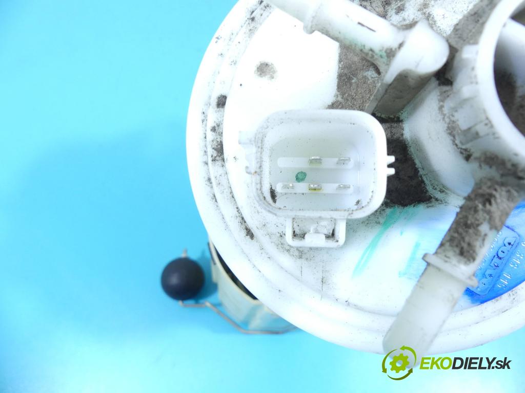 Volvo S60 I 2000-2010 2.4 20V 170 hp manual 125 kW 2435 cm3 4- čerpadlo paliva 30645978