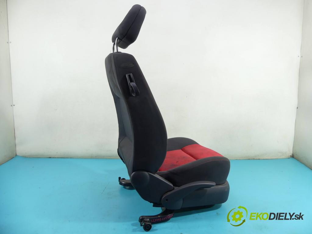 Vw Lupo 1.4 mpi 60 HP manual 44 kW 1390 cm3 3- Sedačka pravý  (Sedačky, sedadlá)