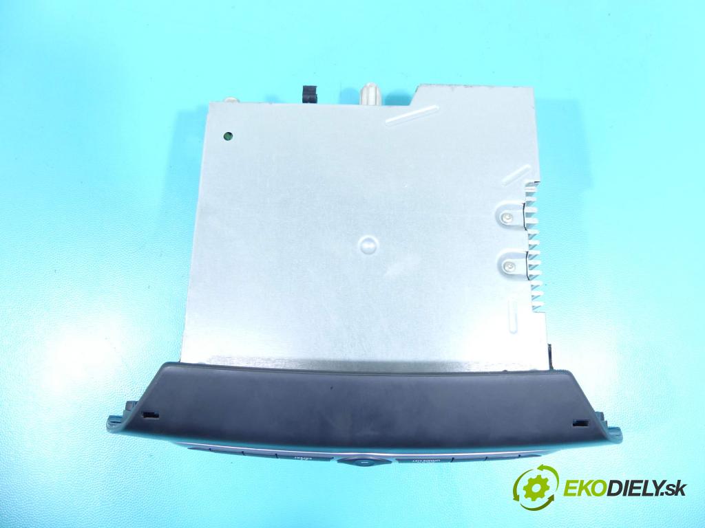Renault Laguna III 2007-2015 2.0 16v 140 HP manual 103 kW 1997 cm3 5- Radio originál 281150013R
