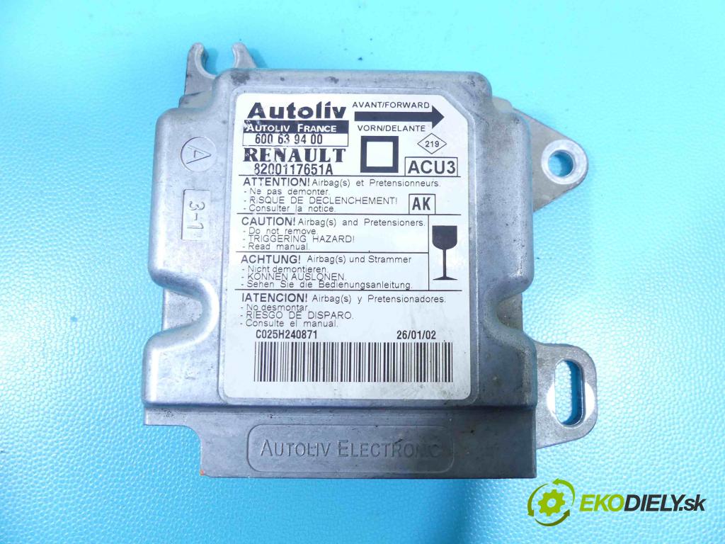 Renault Megane I 1995-2003 1.4 16v 95 HP manual 70 kW 1390 cm3 4- modul riadiaca jednotka 8200117651A (Ostatné)