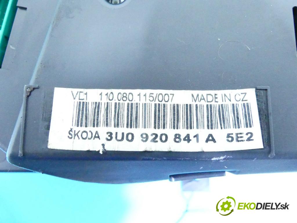 Skoda Superb I 2001-2008 1.9 tdi 101 HP manual 74 kW 1896 cm3 4- prístrojovka/ budíky 110080115/007 (Prístrojové dosky, displeje)