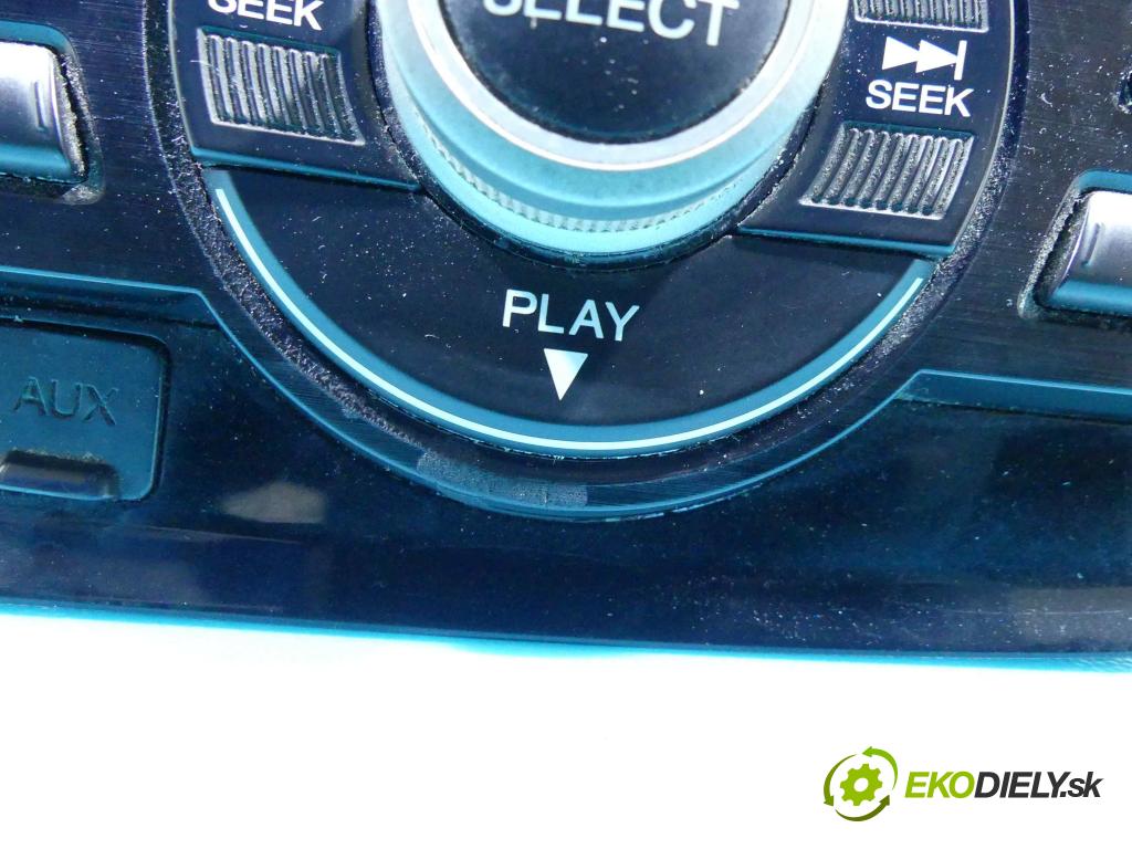Honda Insight II 2009-2014 1.3 16V hybrid 88 HP automatic 65 kW 1339 cm3 5- Radio originál 39100-TM8-G02