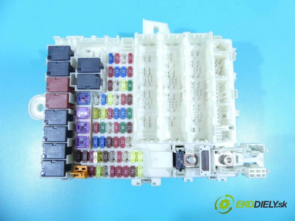 Honda Insight II 2009-2014 1.3 16V hybrid 88 hp automatic 65 kW 1339 cm3 5- skříňka pojistková TM8-G210 (Pojistkové skříňky)