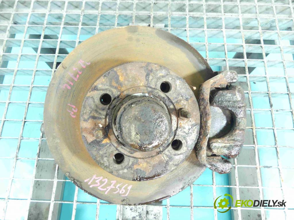 Polonez Caro / Atu 1.6 77 HP manual 57 kW 1598 cm3 5- náboj pravé  (Náboje)