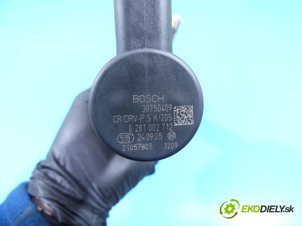 Volvo XC90 I 2002-2014 2.4 D5 185 HP automatic 136 kW 2401 cm3 5- lišta vstrekovacia 0281002712 (Vstrekovacie lišty)