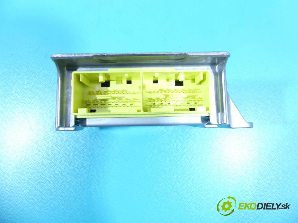 Honda Insight II 2009-2014 1.3 16V hybrid 88 HP automatic 65 kW 1339 cm3 5- modul riadiaca jednotka 77960-TM8-G811-M2 (Ostatné)