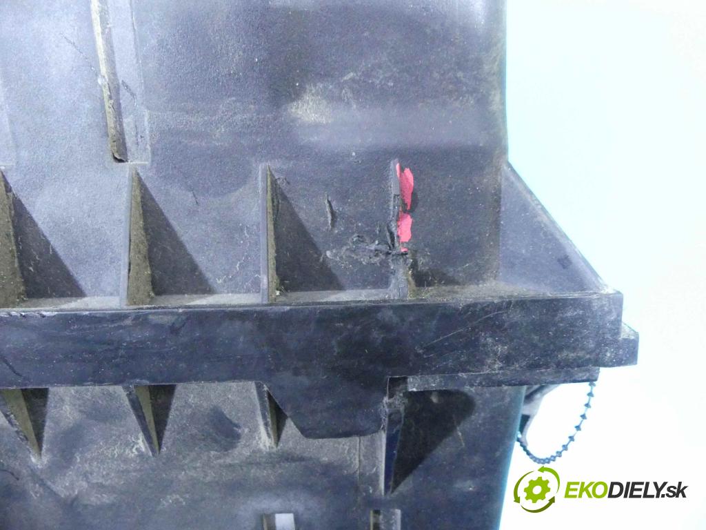 Mazda Tribute I 2000-2007 2.0 16V 124hp manual 91 kW 1989 cm3 5- obal filtra vzduchu YL8U-9600-AE (Obaly filtrov vzduchu)