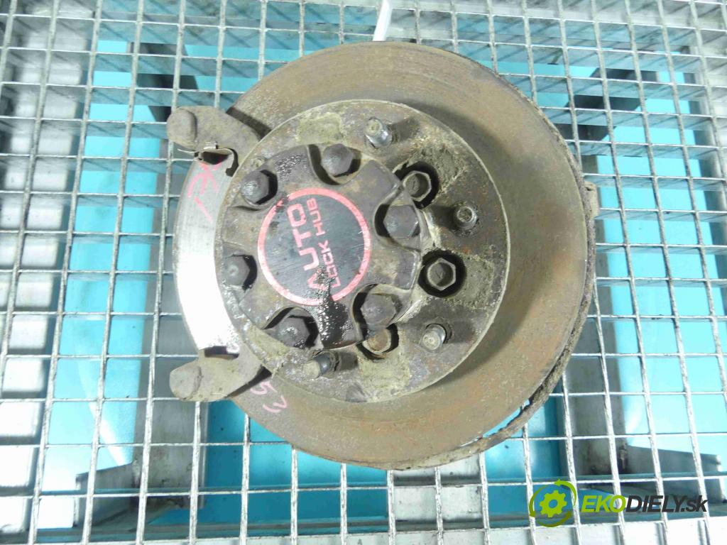 Opel Frontera A 1992-1998 2.0 8V 116 HP manual 85 kW 1998 cm3 3- náboj pravé  (Náboje)