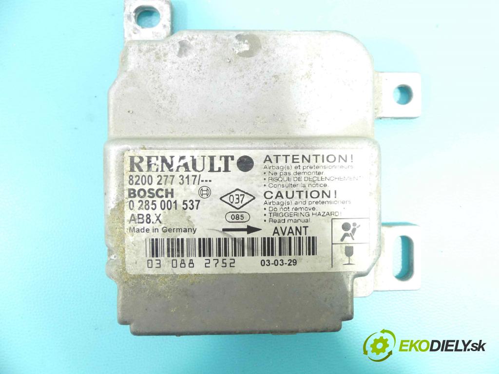 Renault Clio II 1998-2012 1.4 16v 98 HP manual 72 kW 1390 cm3 5- kokpit,pristrojová doska rozdeľovacia