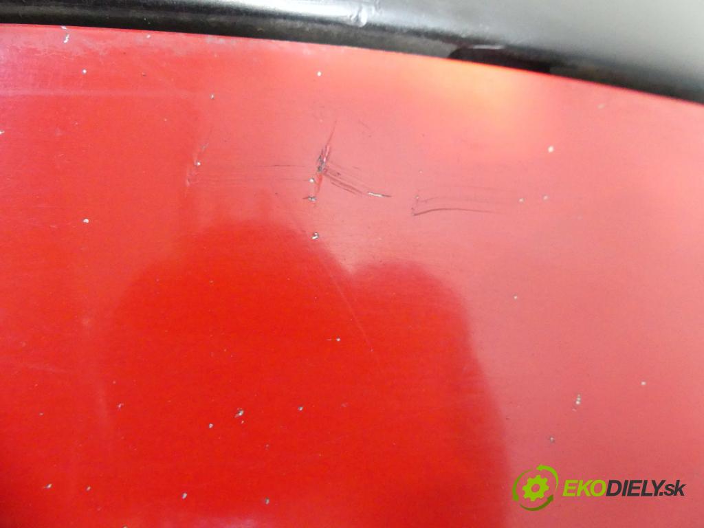 Peugeot 307 1.4 8V 75 hp manual 55 kW 1360 cm3 5- nárazník přední