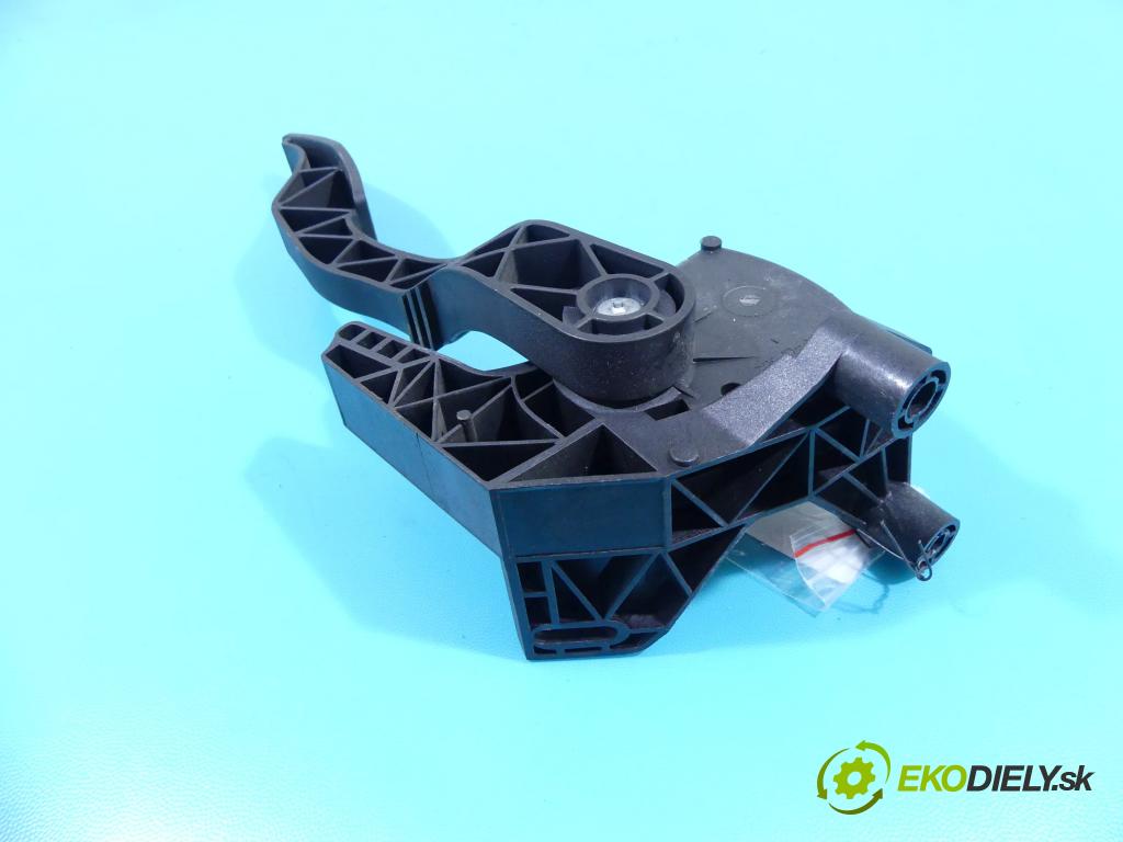 Opel Meriva A 2002-2010 1.7 cdti 101 HP manual 74 kW 1686 cm3 5- pedále 6PV008110-02 (Pedále)