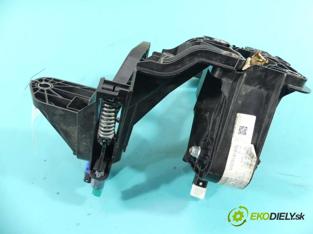 Opel Movano III 2010-2022 2.3 CDTI 163 HP manual 120 kW 2299 cm3 5- pedále 465105948R (Pedále)