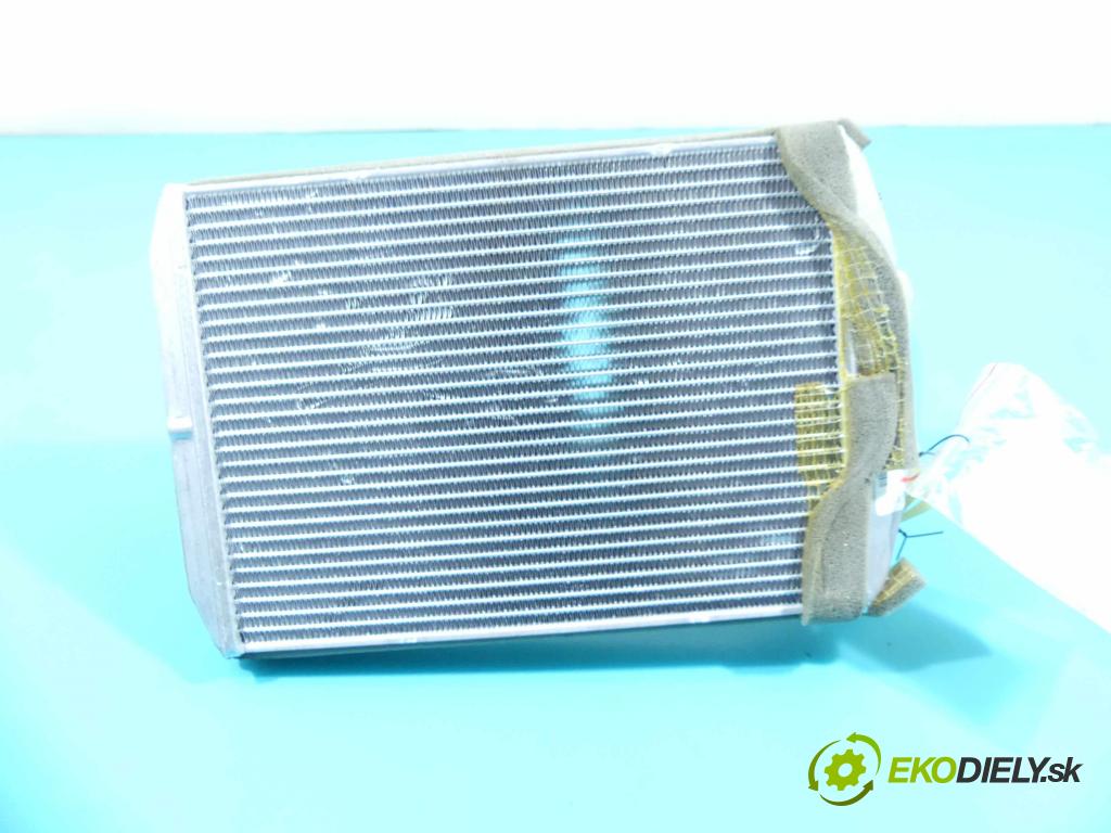 Opel Movano III 2010-2022 2.3 CDTI 163 hp manual 120 kW 2299 cm3 5- radiátor 5F2110100 (Radiátory topení)