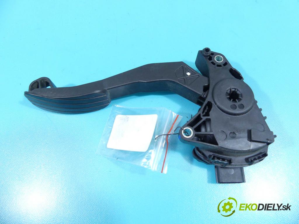 Opel Movano III 2010-2022 2.3 CDTI 163 HP manual 120 kW 2299 cm3 5- pedále 6PV009978-01 (Pedále)