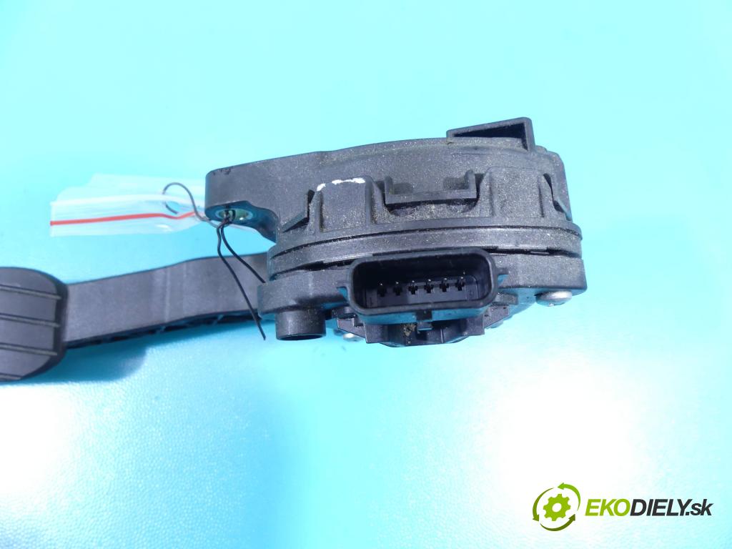 Opel Movano III 2010-2022 2.3 CDTI 163 HP manual 120 kW 2299 cm3 5- pedále 6PV009978-01 (Pedále)