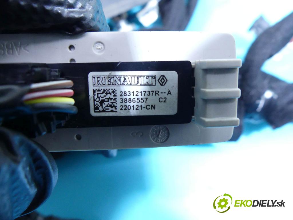 Opel Movano III 2010-2022 2.3 CDTI 163 HP manual 120 kW 2299 cm3 5- Radio originál 281152370R