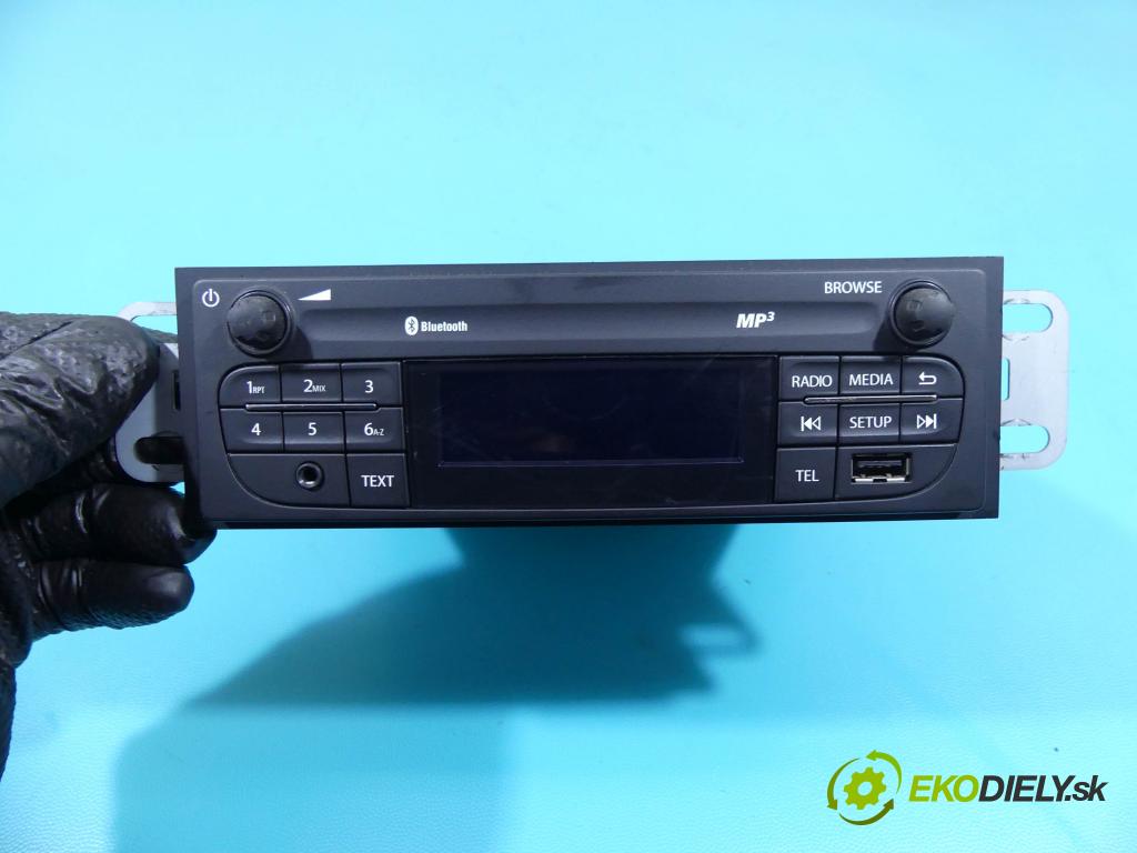 Opel Movano III 2010-2022 2.3 CDTI 163 HP manual 120 kW 2299 cm3 5- Radio originál 281152370R