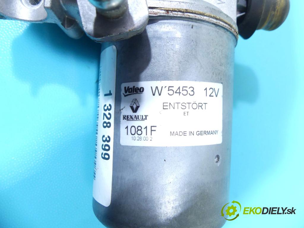 Opel Movano III 2010-2022 2.3 CDTI 163 HP manual 120 kW 2299 cm3 5- motor stieračov predné 141409360
