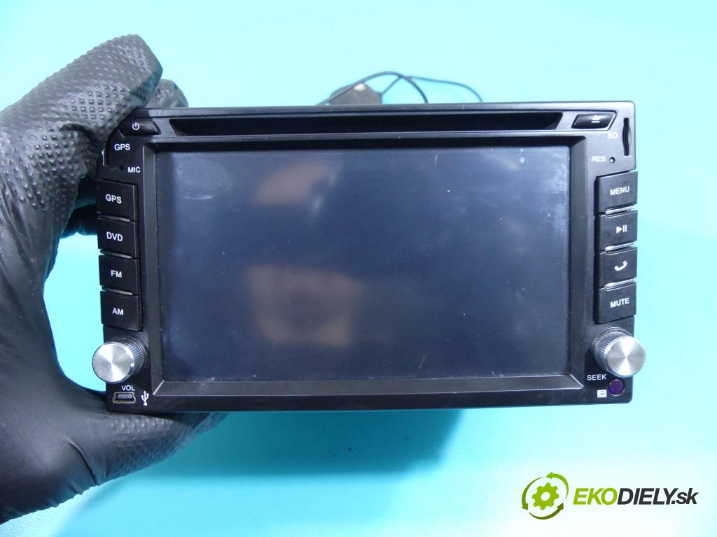 Vw Passat B5 1995-2005 2.8 V6 193 HP manual 142 kW 2771 cm3 5- Radio BX110627AA00048