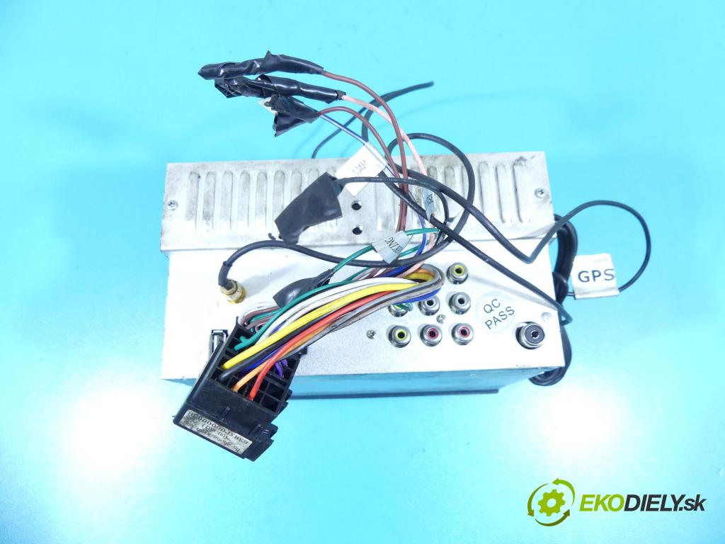 Vw Passat B5 1995-2005 2.8 V6 193 HP manual 142 kW 2771 cm3 5- Radio BX110627AA00048