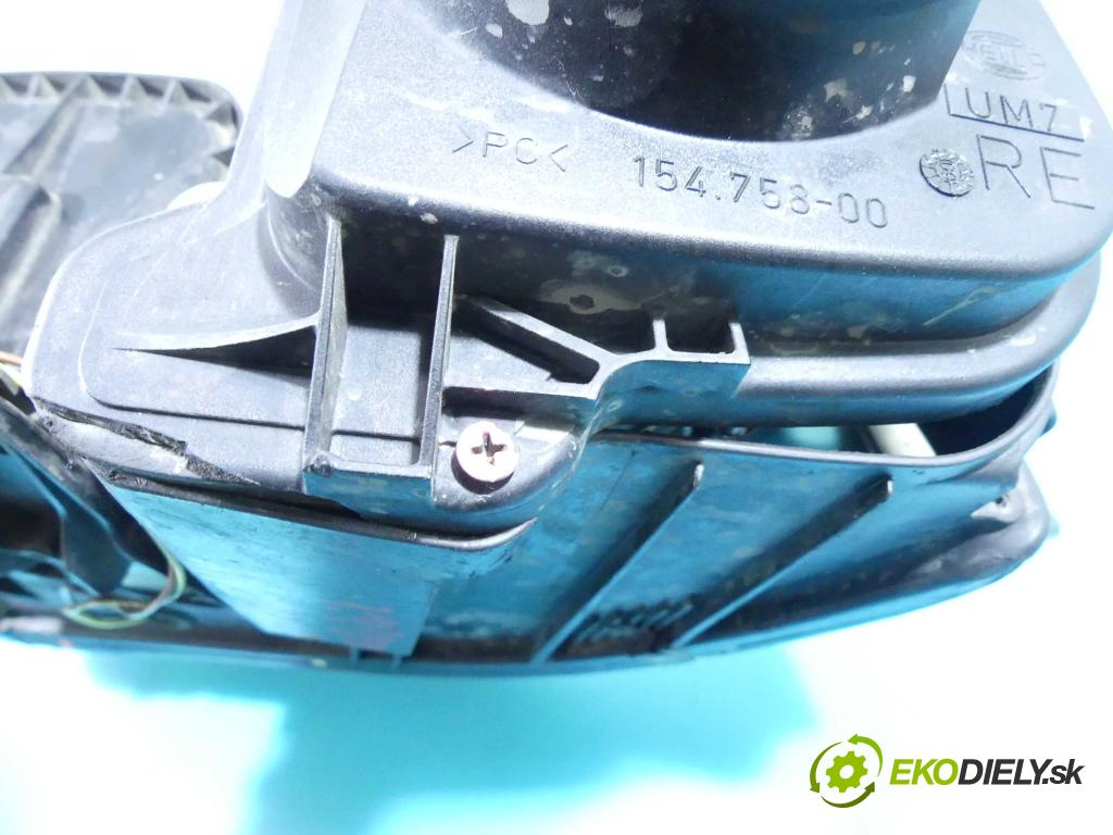 Vw Passat B5 1995-2005 2.8 V6 193 HP manual 142 kW 2771 cm3 5- Reflektor: pravý  (Pravé)