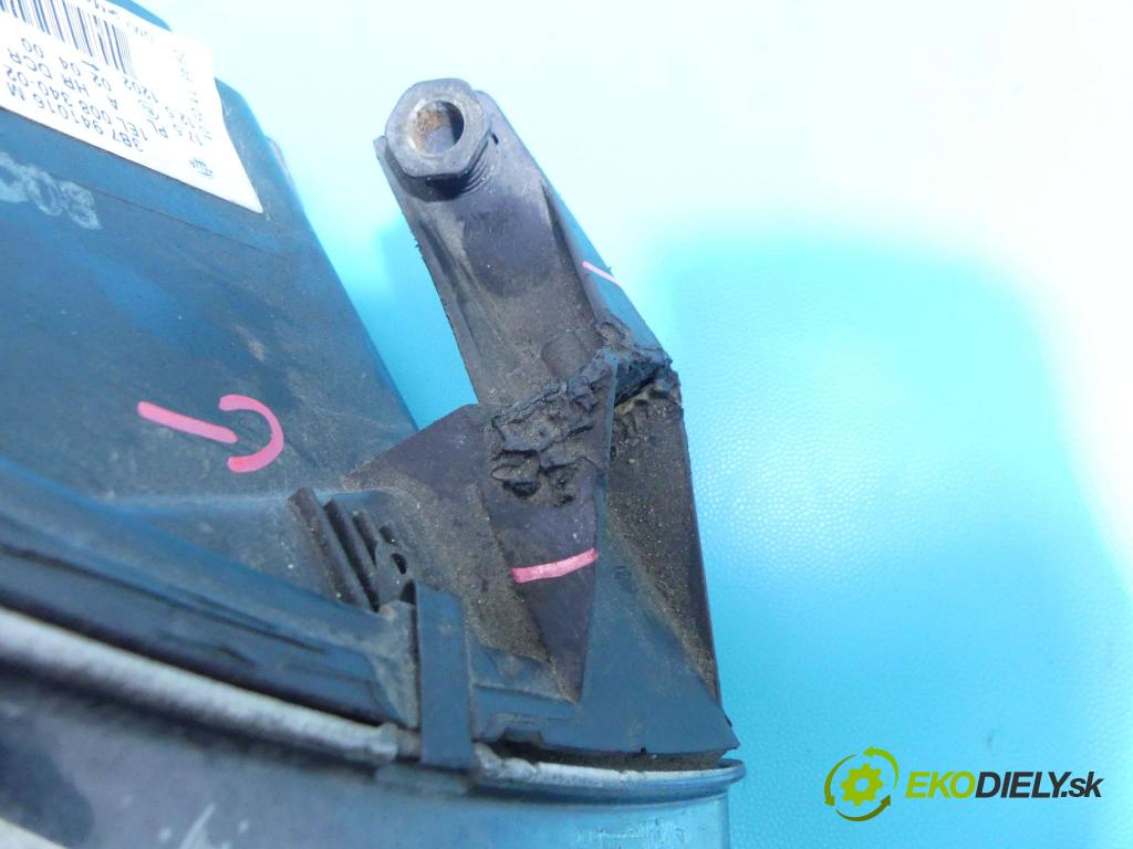 Vw Passat B5 1995-2005 2.8 V6 193 HP manual 142 kW 2771 cm3 5- Reflektor: pravý  (Pravé)