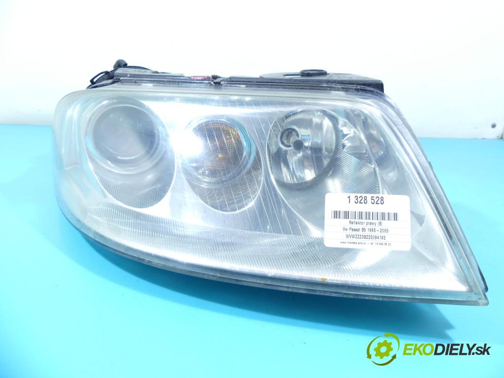 Vw Passat B5 1995-2005 2.8 V6 193 HP manual 142 kW 2771 cm3 5- Reflektor: pravý  (Pravé)