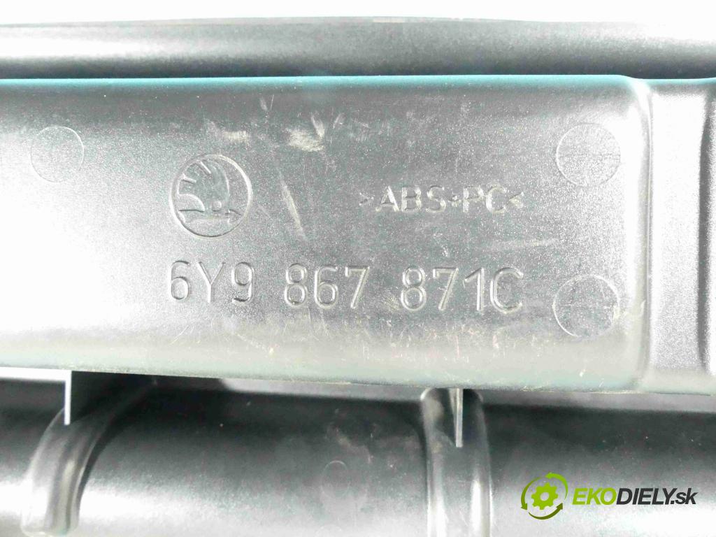 Skoda Fabia I 1999-2007 1.4 tdi 69KM manual 51 kW 1422 cm3 5- roleta 6Y9867871C (Rolety kufra)