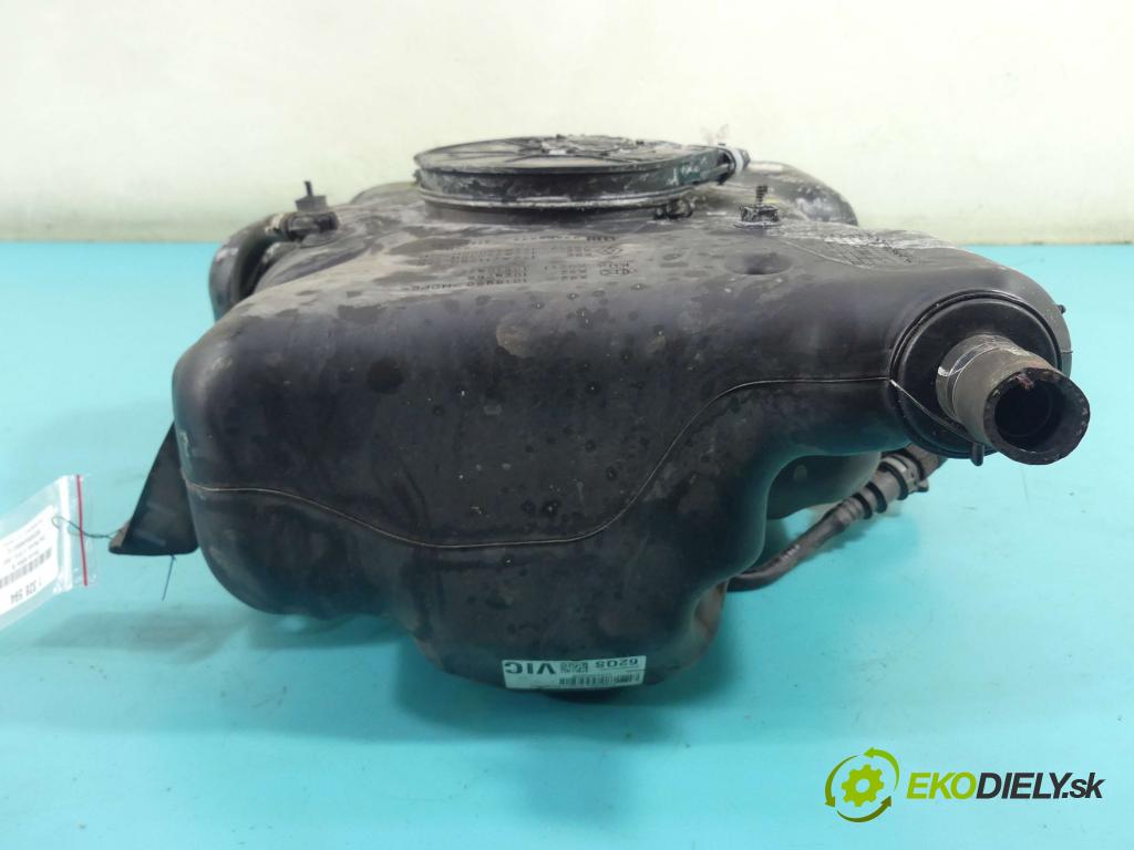 Opel Movano III 2010-2022 2.3 CDTI 163 HP manual 120 kW 2299 cm3 5- Nádrž: AdBlue: 0444040014