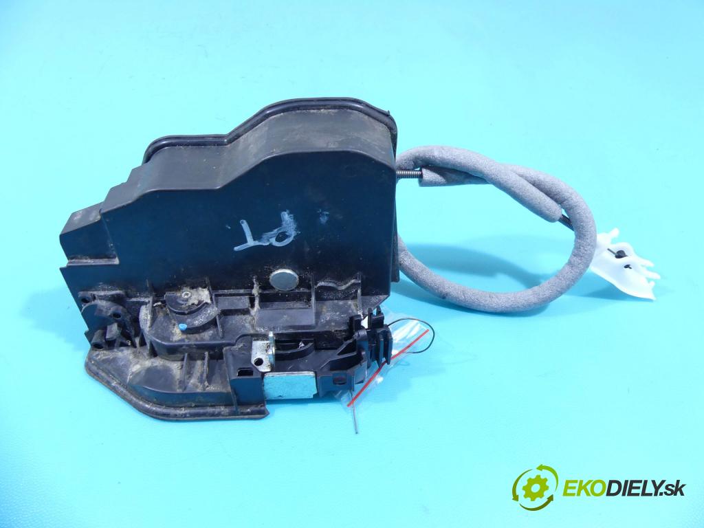 Bmw 1 F20 2011-2019 2.0d 116 hp manual 85 kW 1995 cm3 5- zámek zadní pravý 7229460