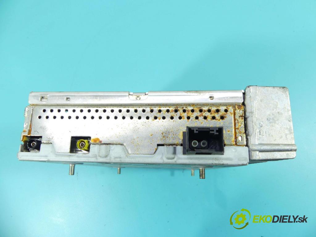 Mercedes E W211 2002-2009 4.0 cdi 260 HP automatic 191 kW 3996 cm3 4- Zesilovač: A2118274542 (Zosilňovače)