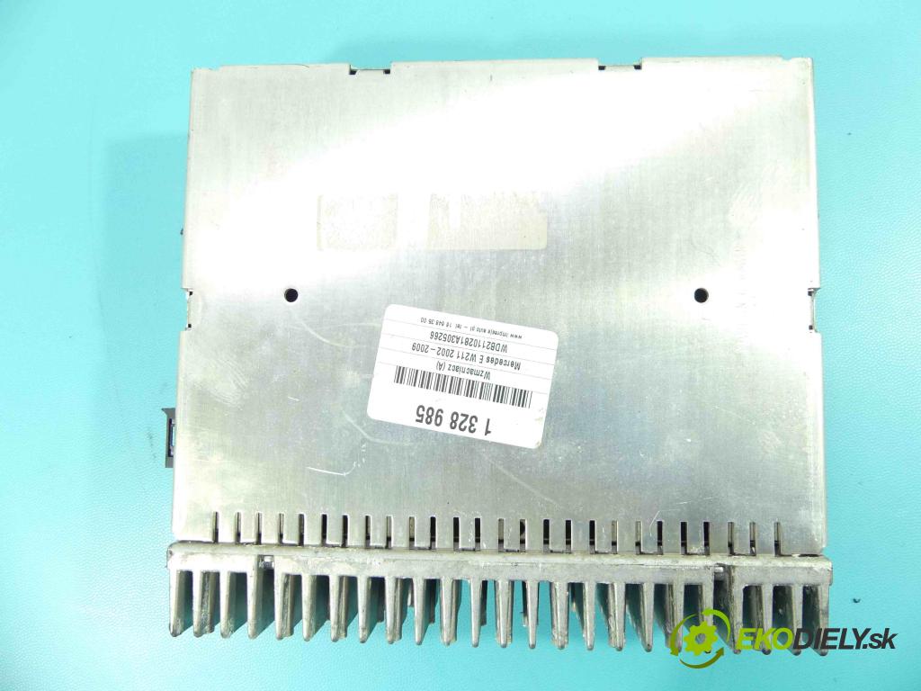 Mercedes E W211 2002-2009 4.0 cdi 260 HP automatic 191 kW 3996 cm3 4- Zesilovač: A2118274542 (Zosilňovače)