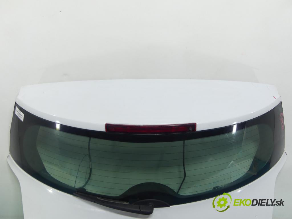 Renault Megane II 2003-2008 1.5 dci 86 hp manual 63 kW 1461 cm3 3- zadní kufrové dveře  (Zadní kapoty)