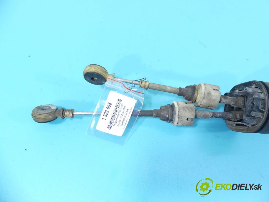 Opel Astra IV 2009-2015 1.7 cdti 131 HP manual 96 kW 1686 cm3 5- Páka: Změny: stupeň,rýchlosť 55583487 (Rýchlostné páky / kulisy)