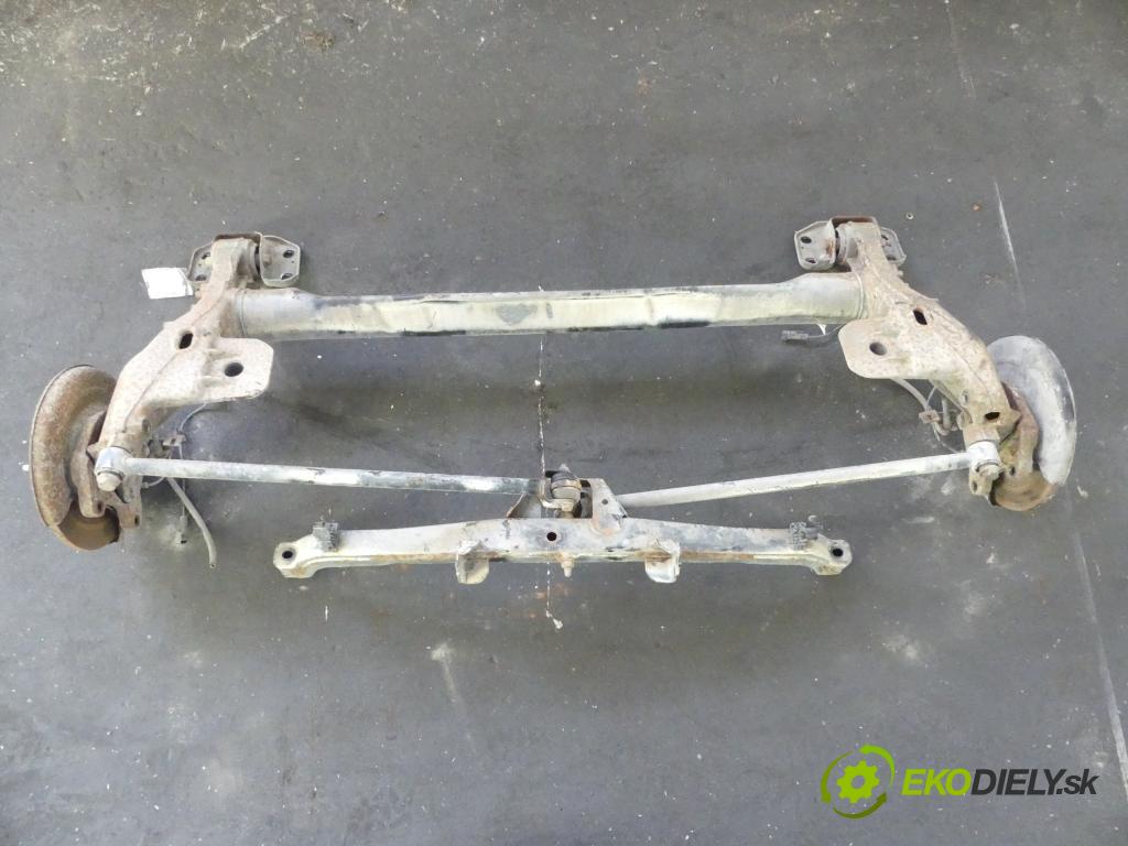 Opel Astra IV 2009-2015 1.7 cdti 131 hp manual 96 kW 1686 cm3 5- zadní výztuha 133121680