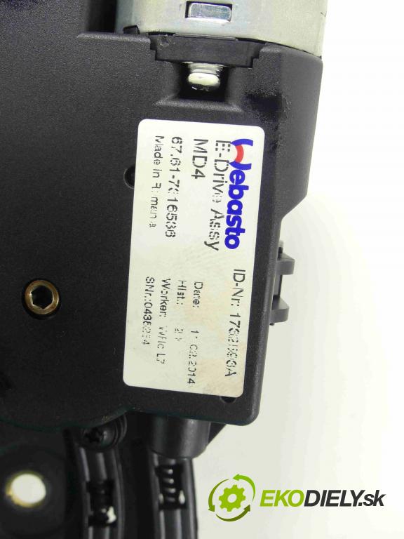 Bmw 1 F20 2011-2019 2.0d 116 hp manual 85 kW 1995 cm3 5- Střešní okno: 7249799 (Okna karoserie)