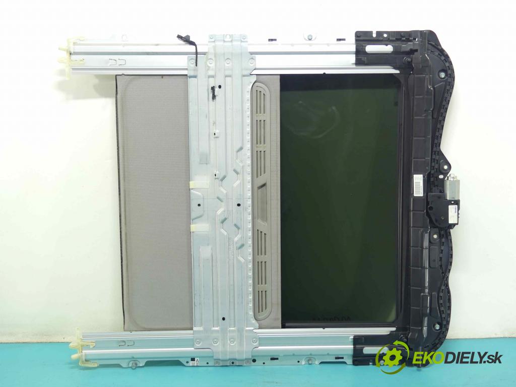 Bmw 1 F20 2011-2019 2.0d 116 hp manual 85 kW 1995 cm3 5- Střešní okno: 7249799 (Okna karoserie)