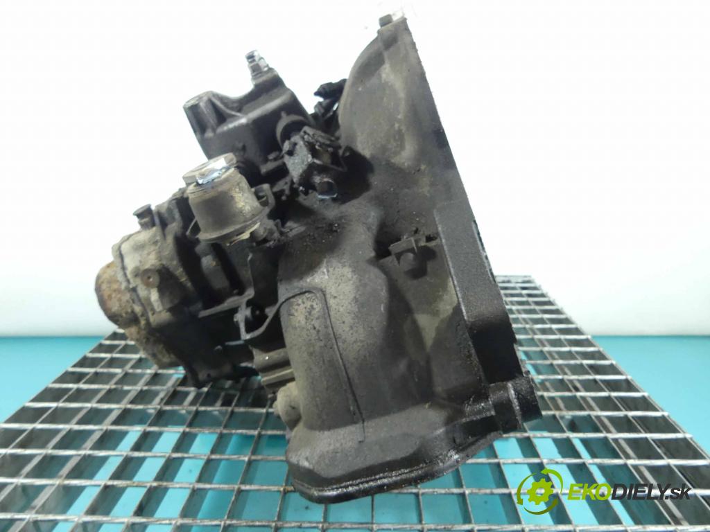 Opel Corsa C 2000-2006 1.2 16V 75 HP manual 55 kW 1199 cm3 3- prevodovka stupeň,rýchlosť manual F13C394