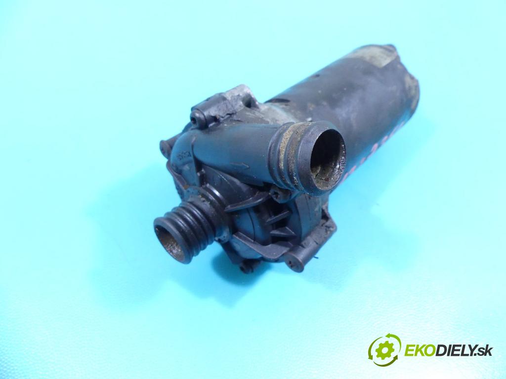 Mercedes E W211 2002-2009 4.0 cdi 260 HP automatic 191 kW 3996 cm3 4- čerpadlo voda: A0005504883 (Vodné pumpy)