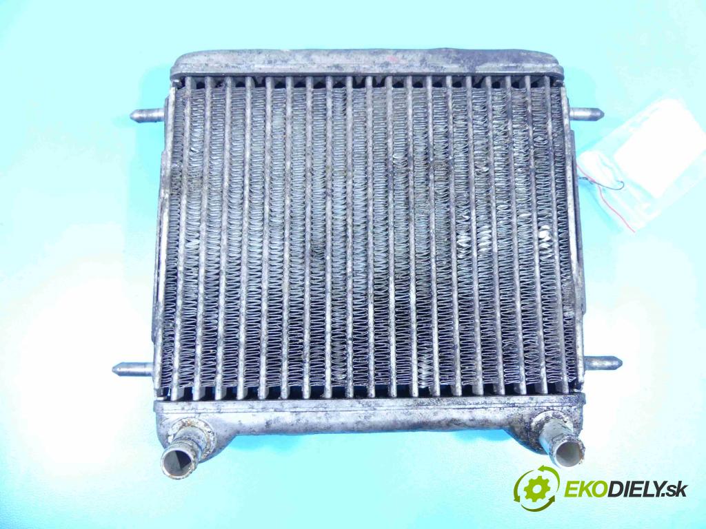 Mercedes E W211 2002-2009 4.0 cdi 260 HP automatic 191 kW 3996 cm3 4- chladič voda: A2145001502 (Chladiče vody)