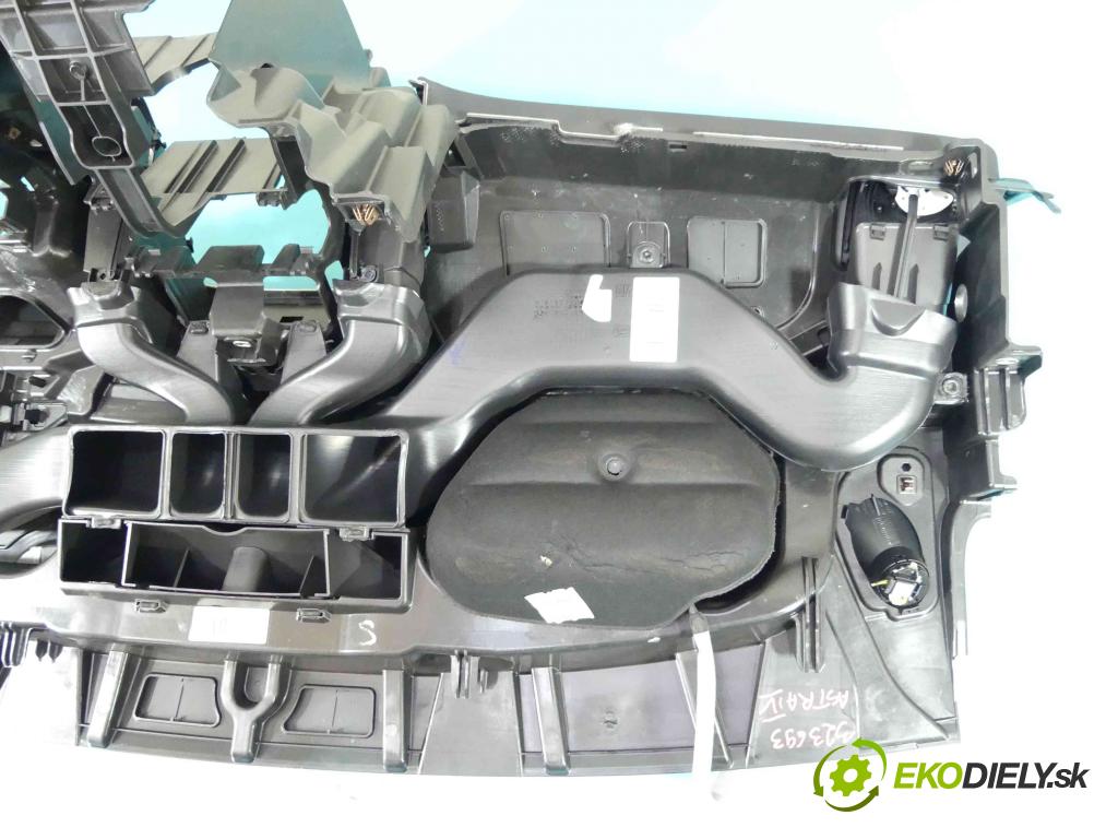 Opel Astra IV 2009-2015 1.7 cdti 131 HP manual 96 kW 1686 cm3 5- kokpit,pristrojová doska rozdeľovacia 13301067