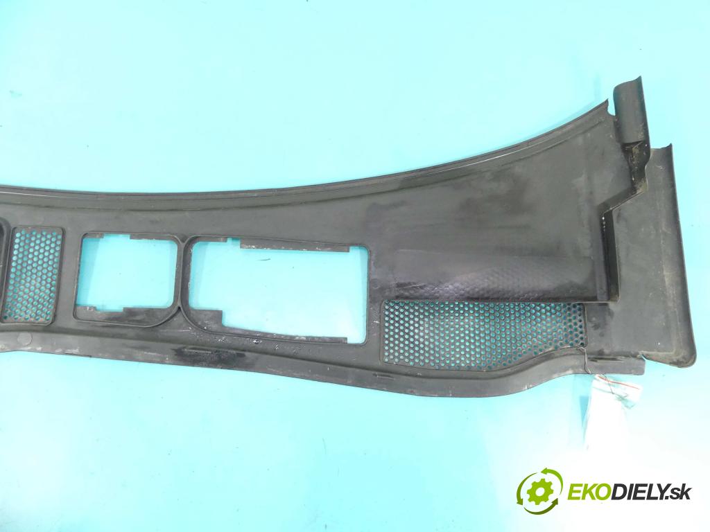 Vw Passat B5 1995-2005 1.9 tdi 131 HP manual 96 kW 1896 cm3 4- torpédo  (Torpéda)