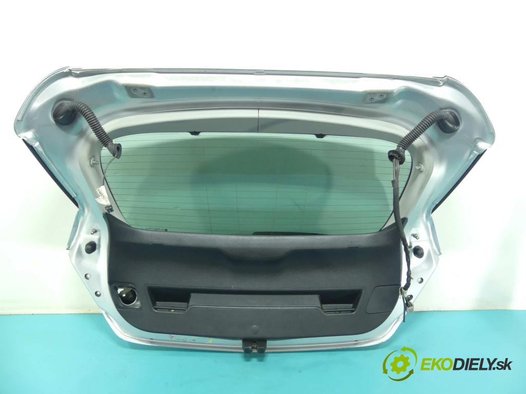 Opel Astra IV 2009-2015 1.7 cdti 131 hp manual 96 kW 1686 cm3 5- zadní kufrové dveře  (Zadní kapoty)