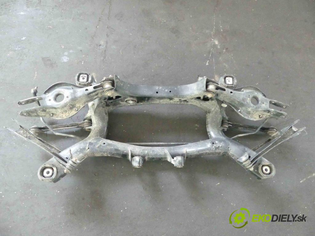 Bmw 1 F20 2011-2019 2.0d 116 hp manual 85 kW 1995 cm3 5- zadní výztuha 6853474