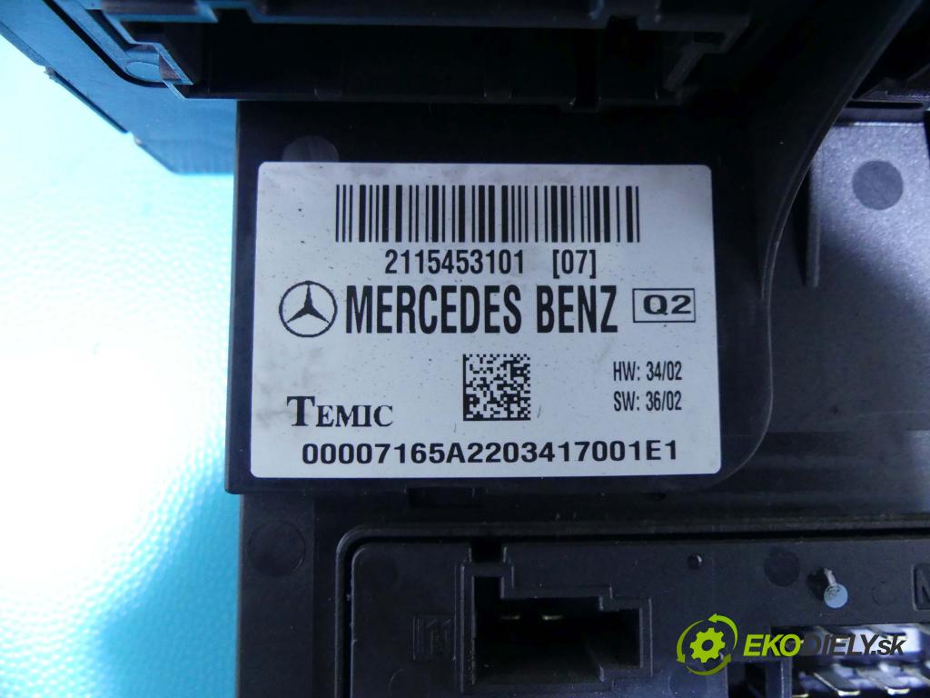 Mercedes E W211 2002-2009 4.0 cdi 260 hp automatic 191 kW 3996 cm3 4- skříňka pojistková 2115453101 (Pojistkové skříňky)