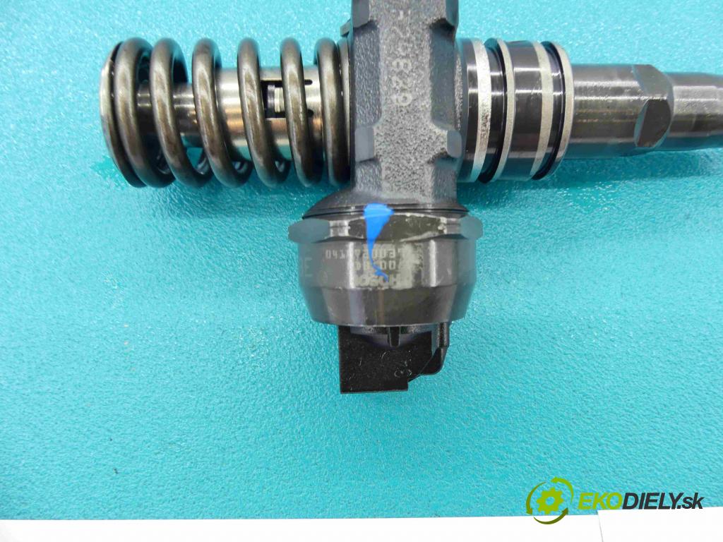 Vw Bora 1.9 tdi 116 HP manual 85 kW 1896 cm3 5- vstrekovacie čerpadlo 0414720039 (Vstrekovače)