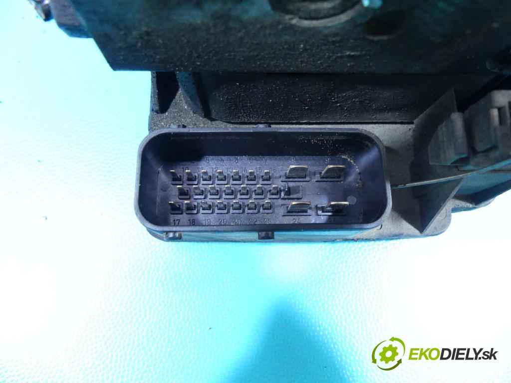 Vw Bora 1.9 tdi 116 HP manual 85 kW 1896 cm3 5- čerpadlo abs 1J0907379R (Pumpy ABS)