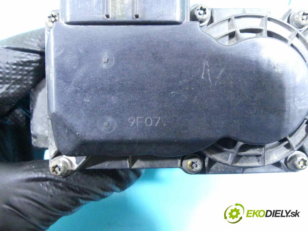 Honda Fr-v 2.0 16V 150 HP manual 110 kW 1998 cm3 5- klapka 079800-7240 (Škrtiace klapky)