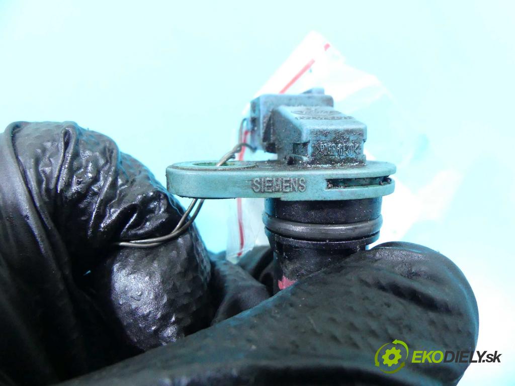 Ford Focus Mk2 2004-2011 1.6 16v 101 hp manual 74 kW 1599 cm3 5- snímač pozice: hřídele vačkový YS6A-12K073-AB (Snímače polohy kliky, vačky)